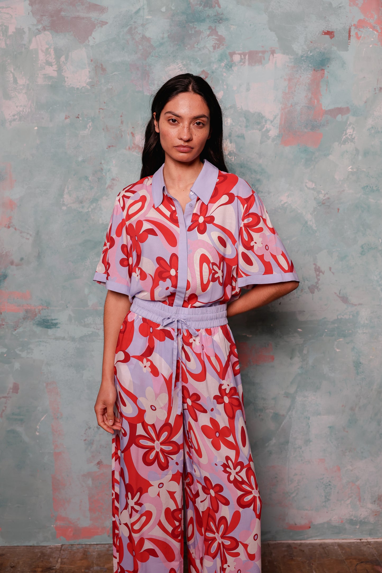 Antibes Red Floral Set