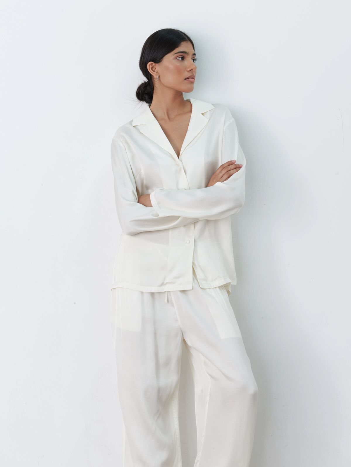 Jondal satin set