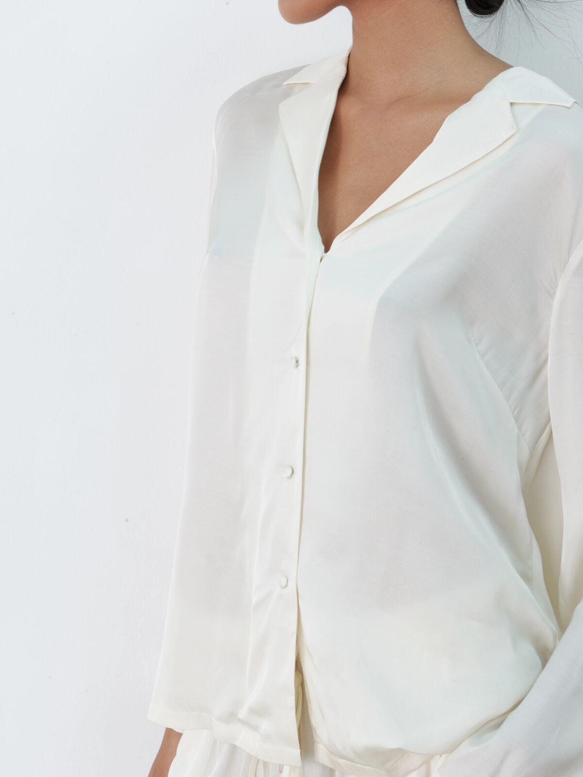 Jondal satin set