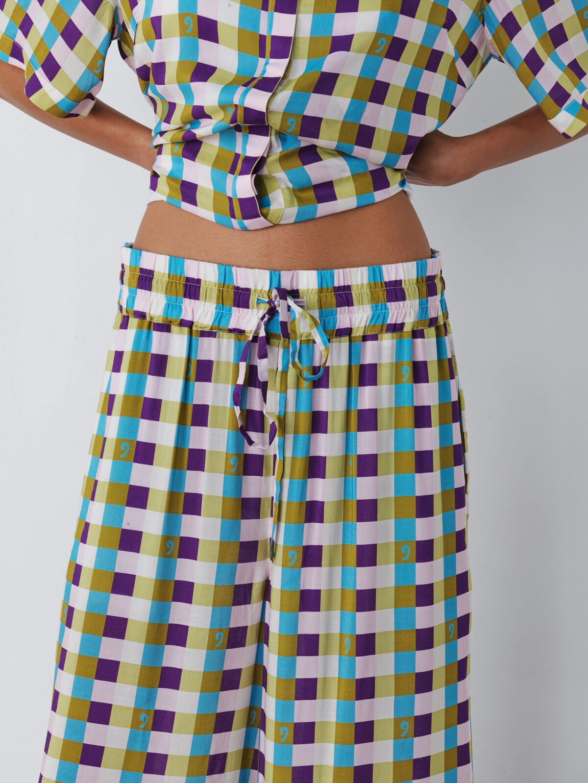 Antibes set 70s check