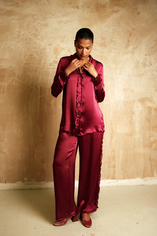 Vogue Ruby silk set