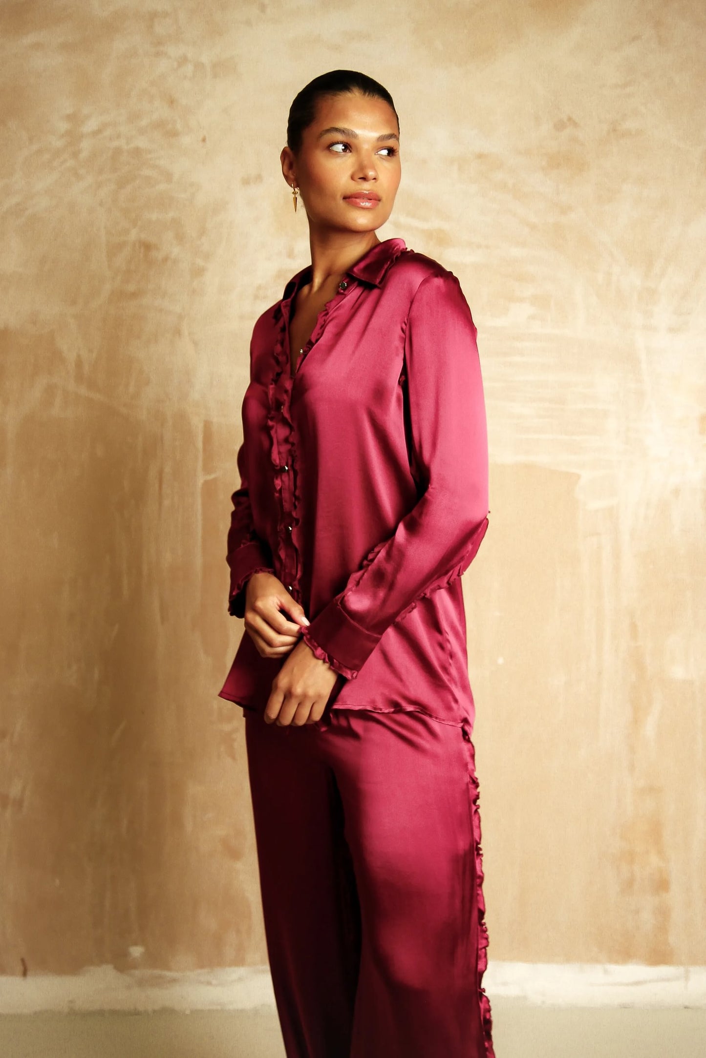 Vogue Ruby silk set