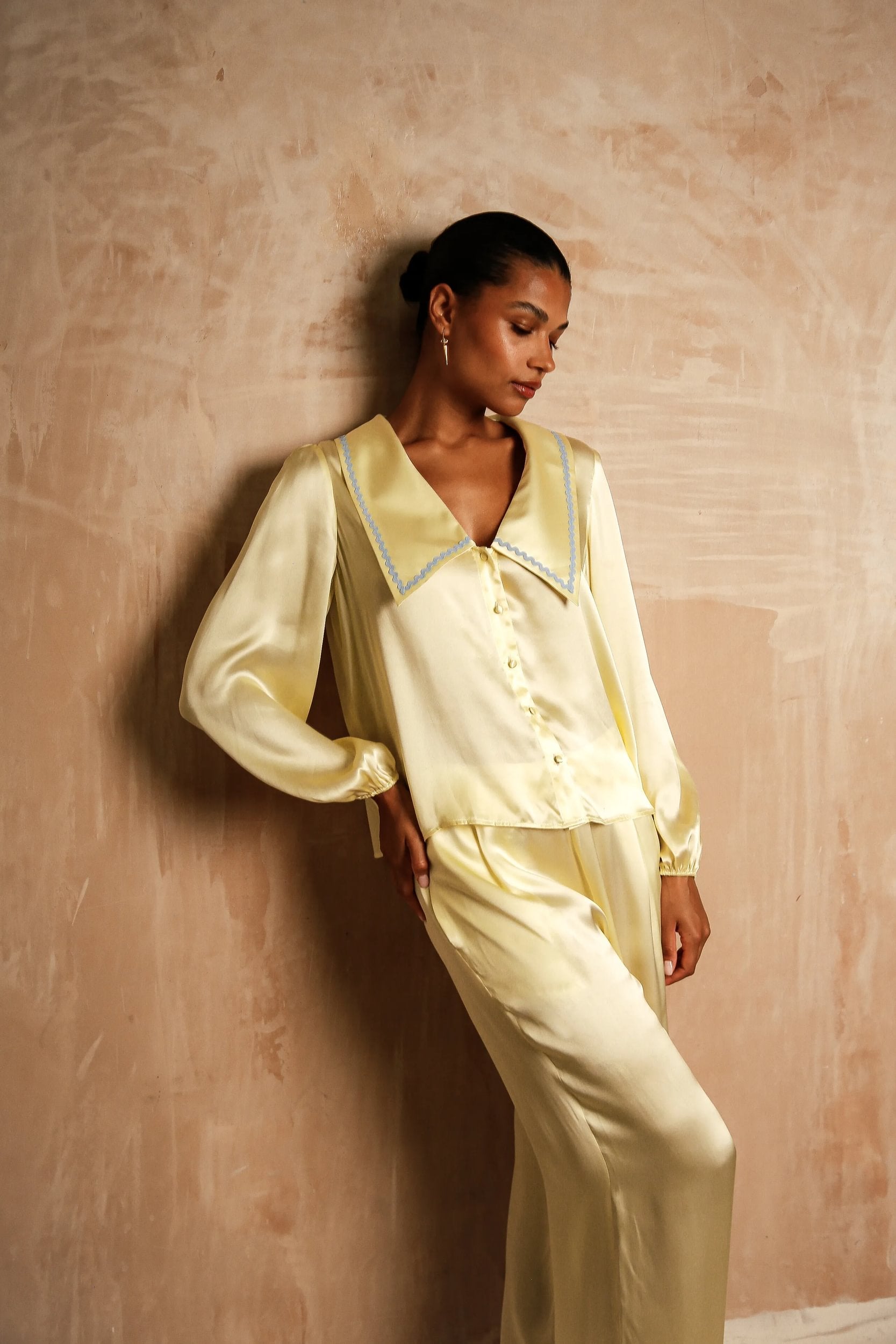 Frenchie Pear Silk Set