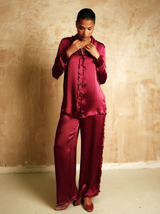 Vogue Ruby Silk Set