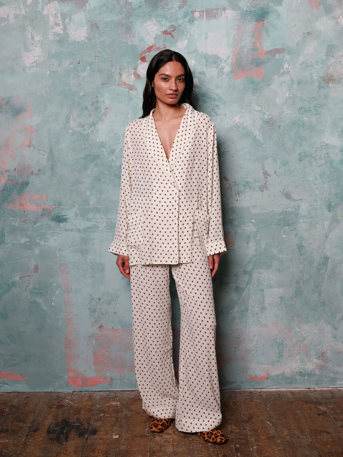 Rizzo cream polka dot smoking suit