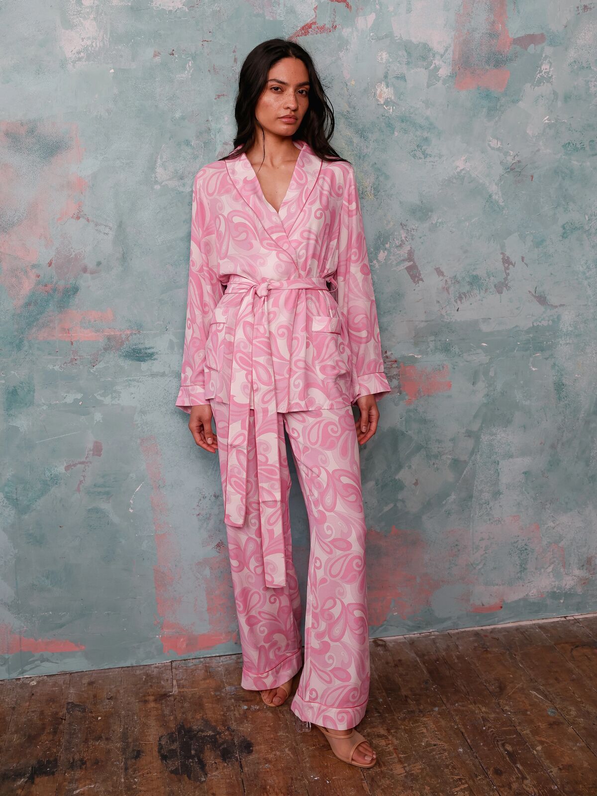 Rizzo pink swirl smoking suit