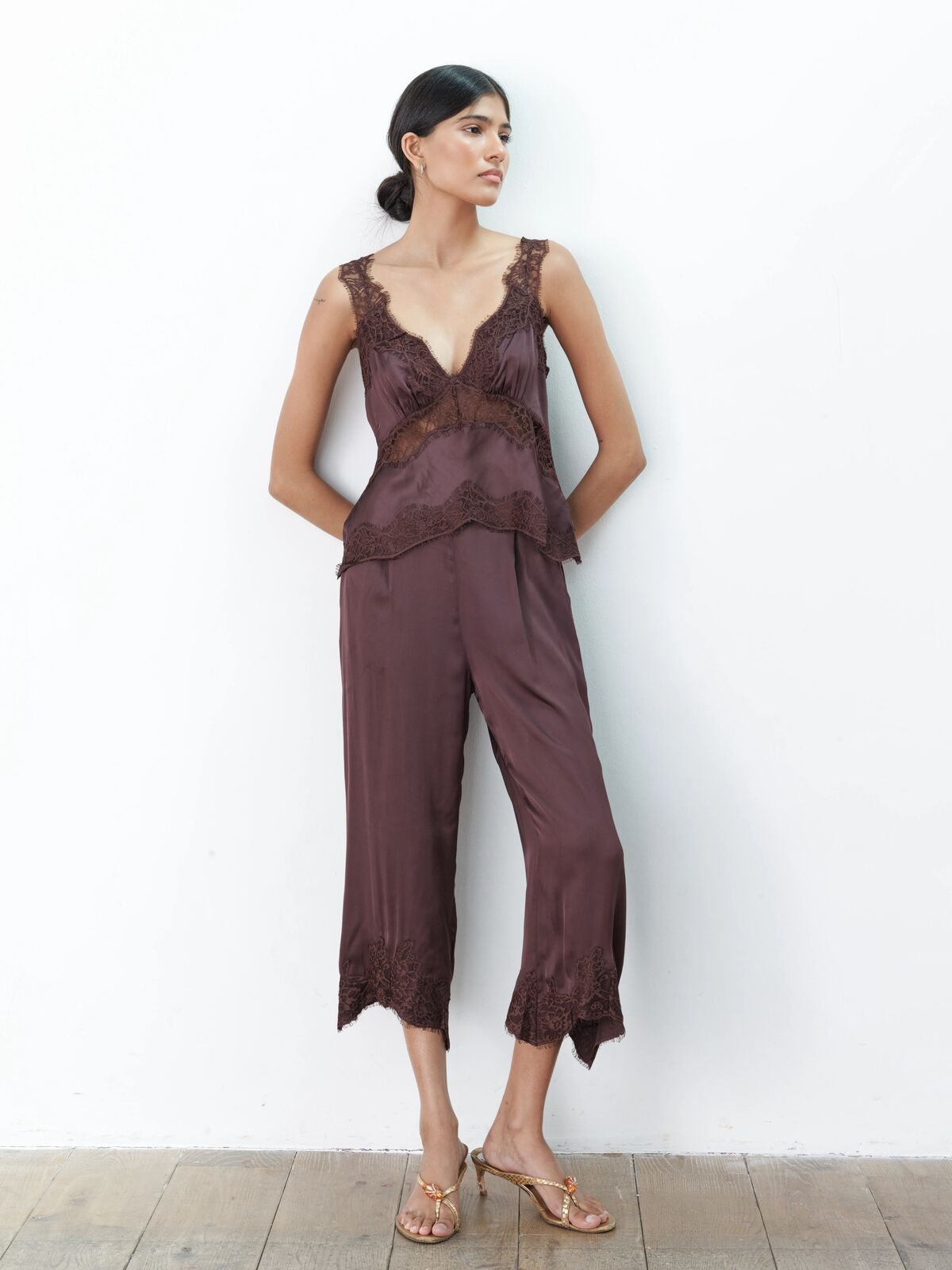 Jasmine lace trouser brown