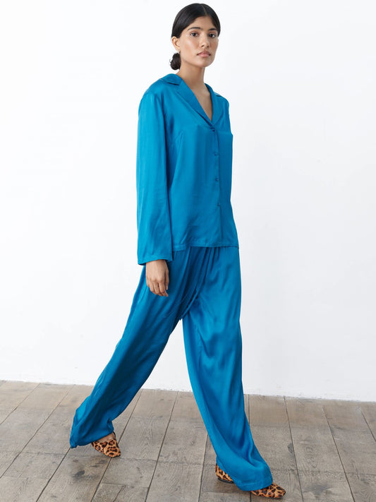 Jondal satin blue set