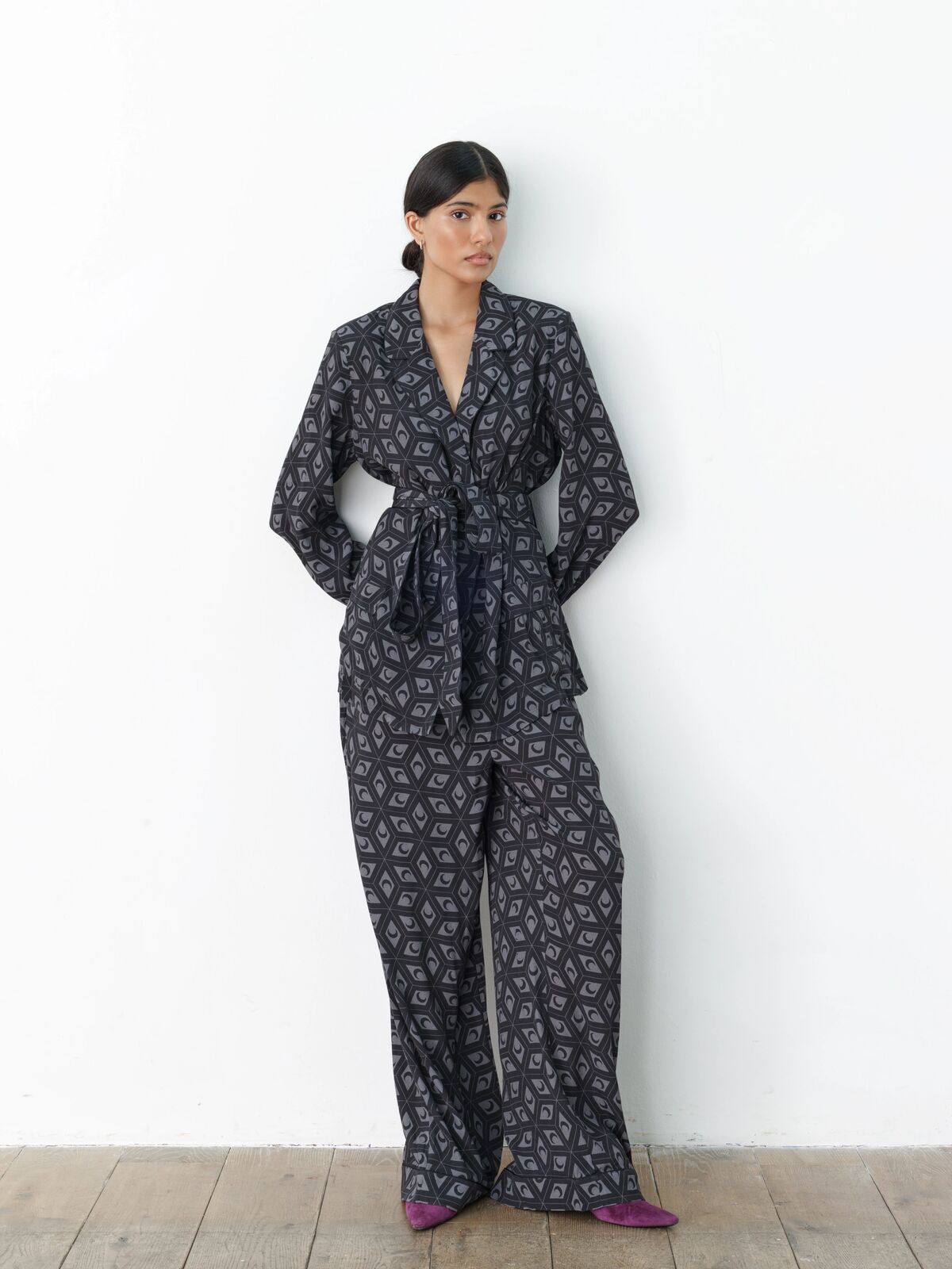 Pamela Suit Moonless Night