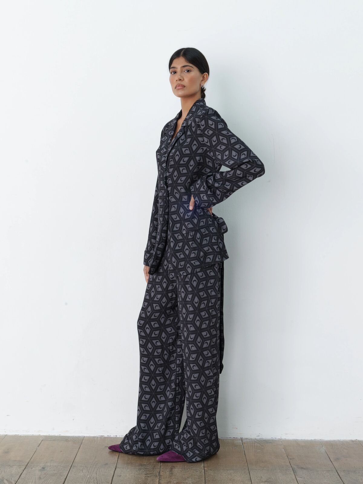 Pamela Suit Moonless Night